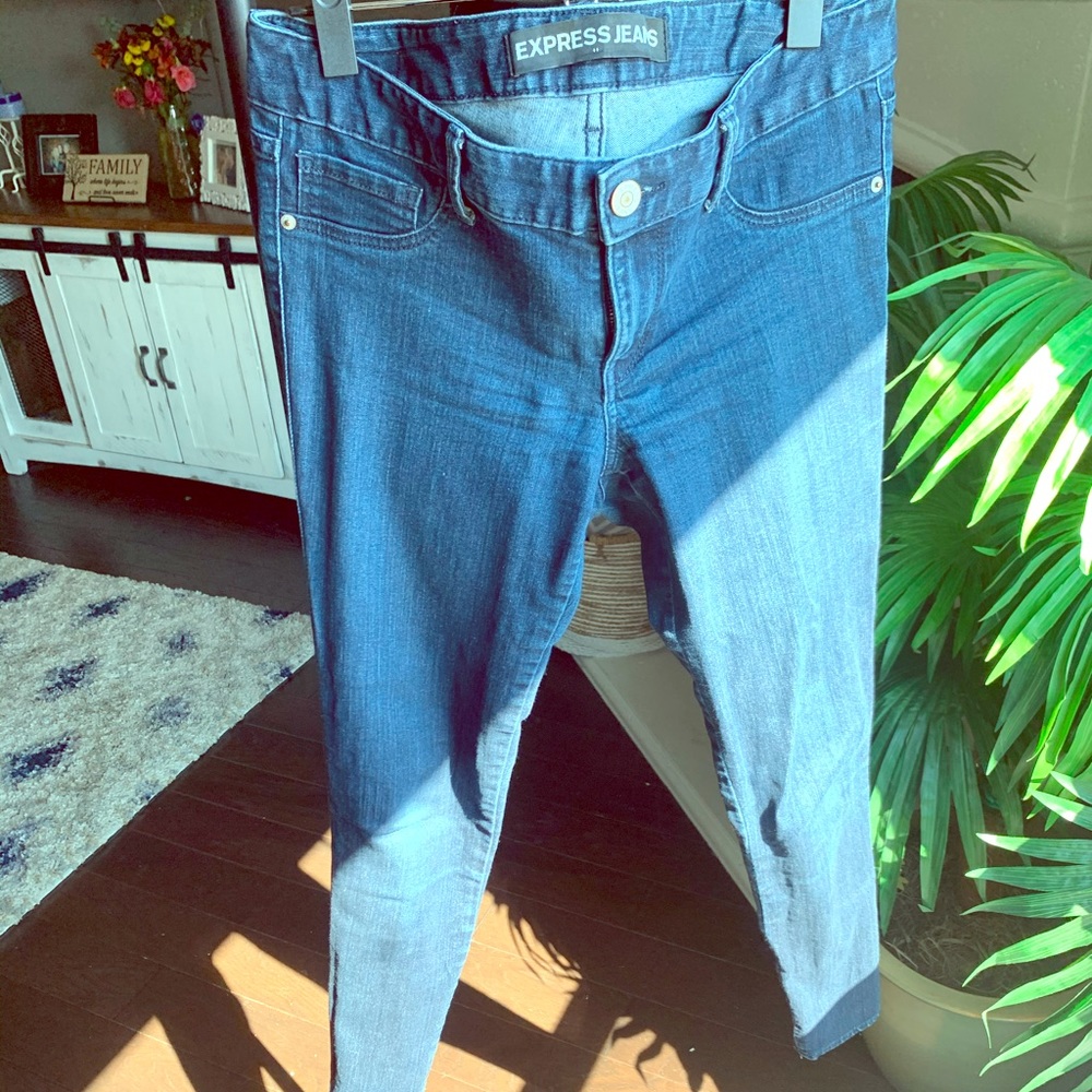 Express brand skinny jeans size 10